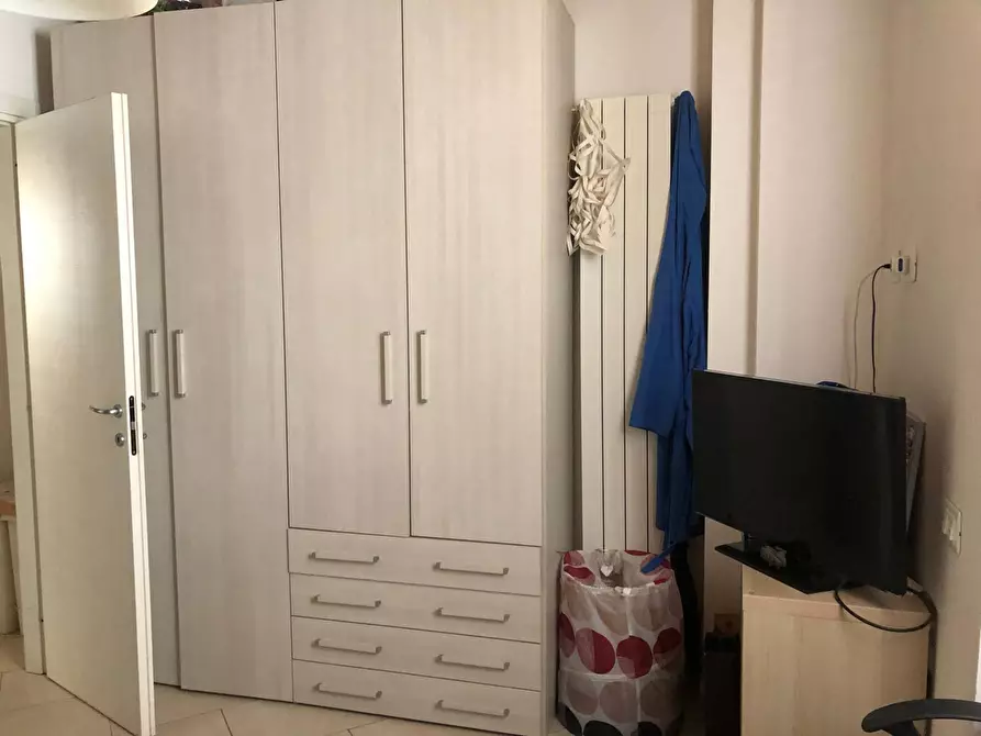 Immagine 21 di Camera in affitto  in via del borghetto 12 a Pisa