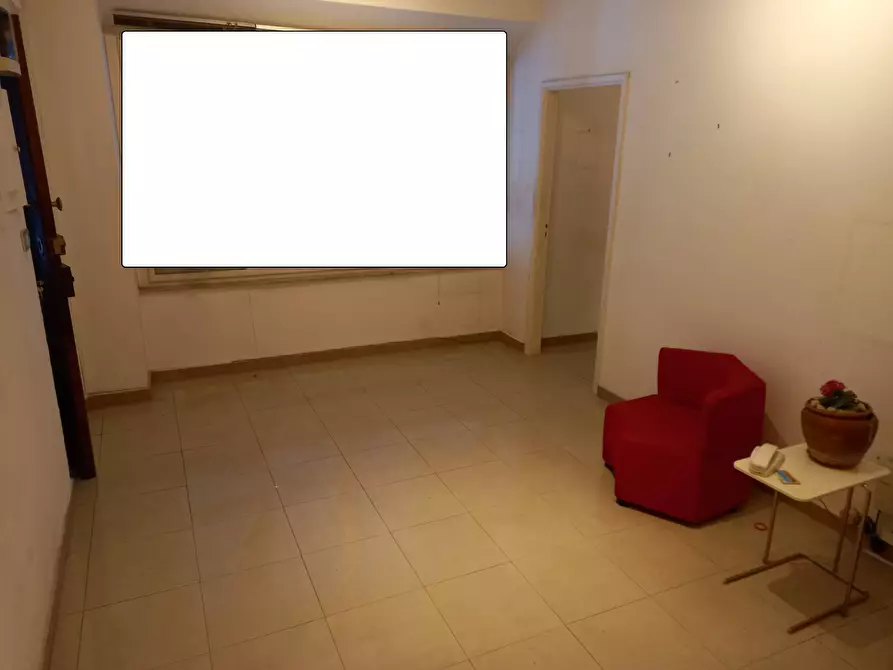 Immagine 5 di Ufficio in affitto  in Via Grande 104 a Livorno