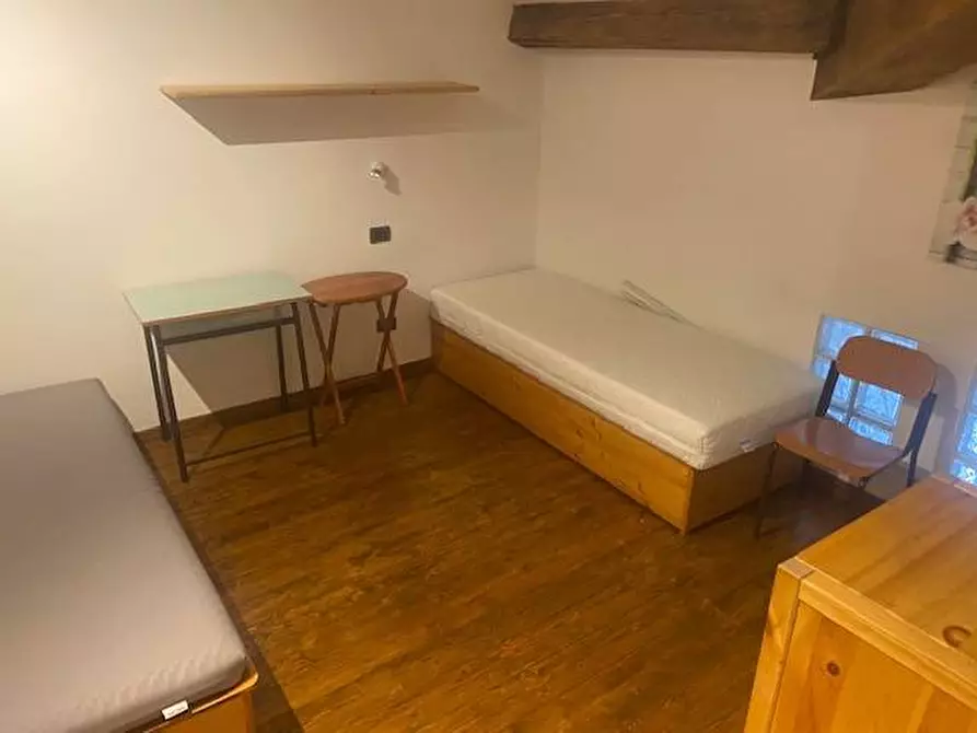 Immagine 17 di Appartamento in affitto  in Viale Del Risorgimento a Livorno