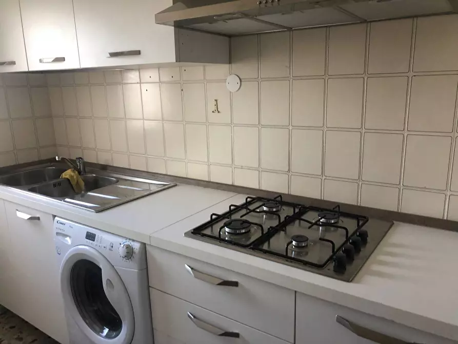 Immagine 1 di Appartamento in affitto  in via landi a Pisa
