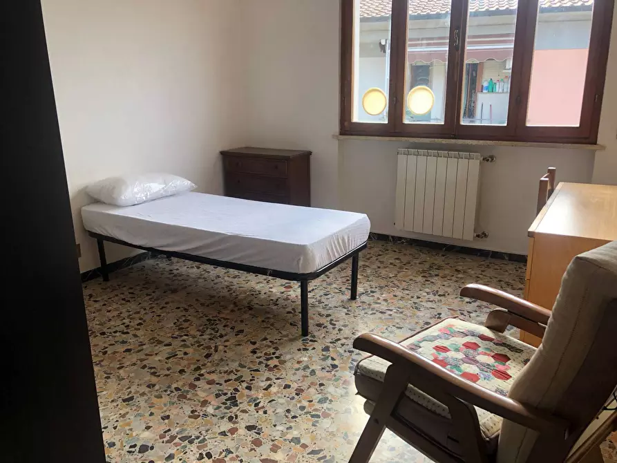 Immagine 10 di Appartamento in affitto  in via landi a Pisa
