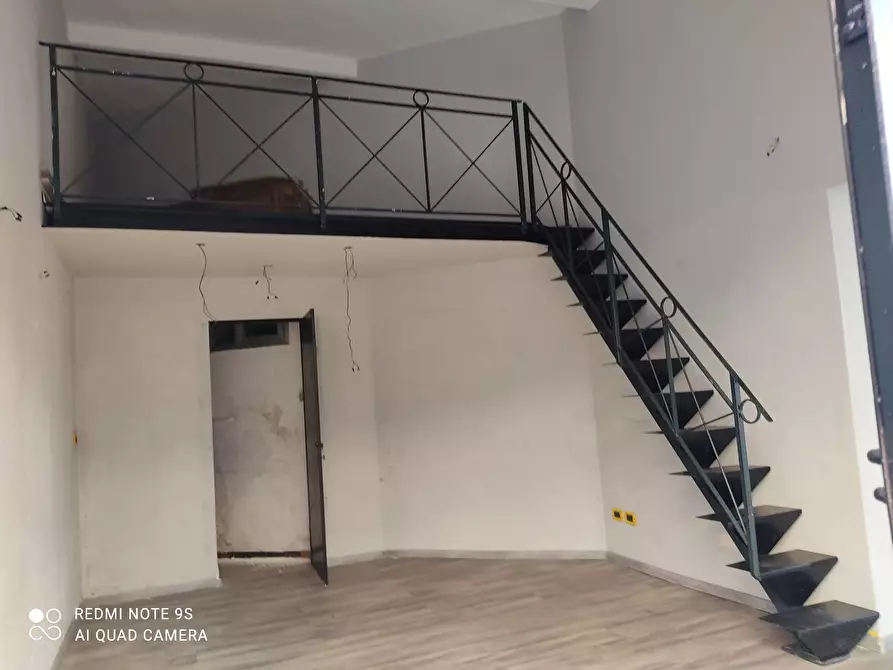 Immagine 4 di Attività commerciale in affitto  in Via Giuseppe Verdi a Livorno