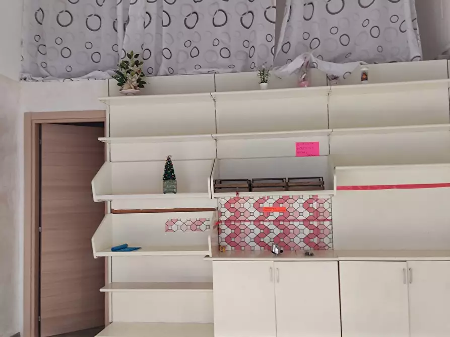 Immagine 5 di Attività commerciale in affitto  in Via Giuseppe Verdi a Livorno