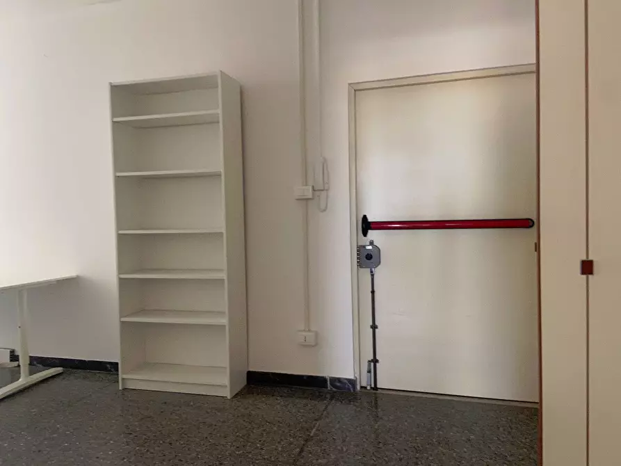 Immagine 7 di Ufficio in affitto  in Piazza Grande a Livorno