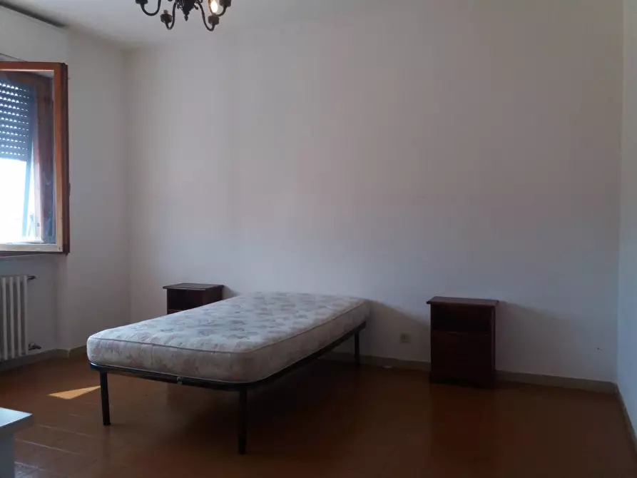 Immagine 10 di Appartamento in affitto  in piazza galletti 8 a Vecchiano