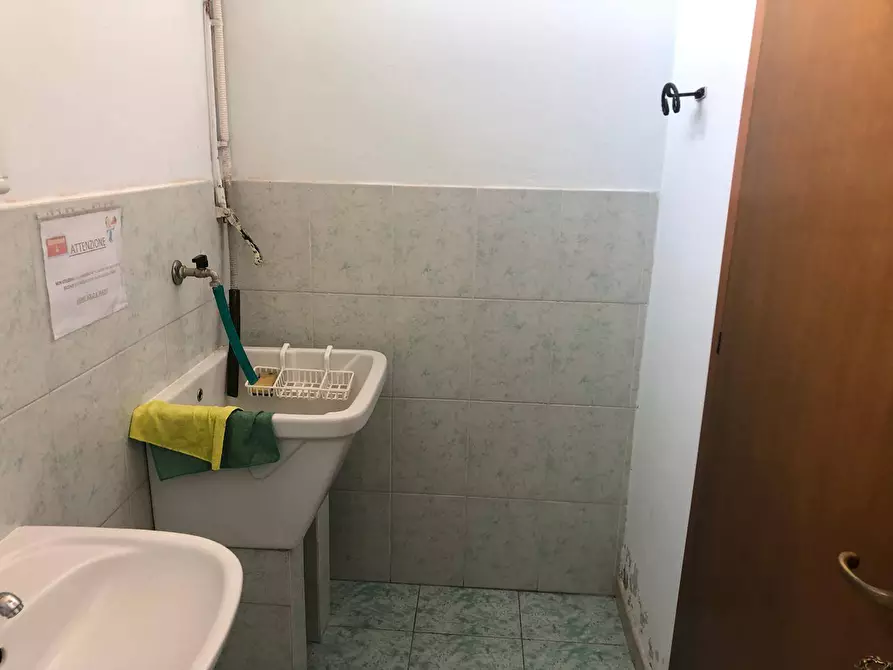 Immagine 8 di Attività commerciale in vendita  in Via San Giovanni Bosco a Pisa