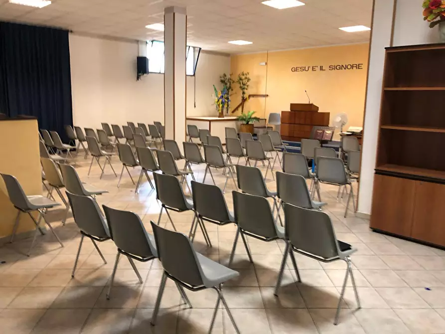 Immagine 14 di Attività commerciale in vendita  in Via San Giovanni Bosco a Pisa