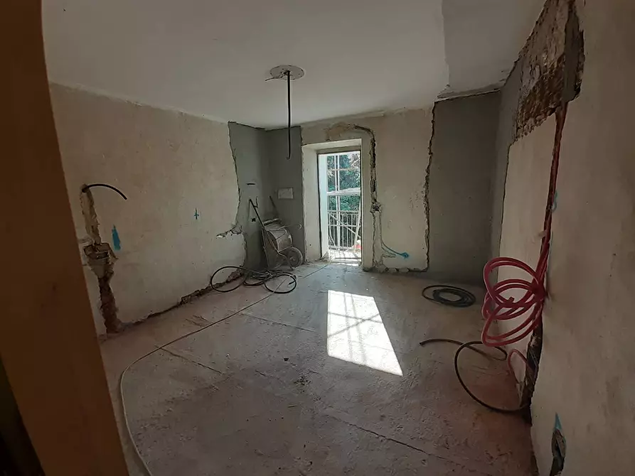 Immagine 9 di Casa indipendente in vendita  in via Castagnola a Lucca