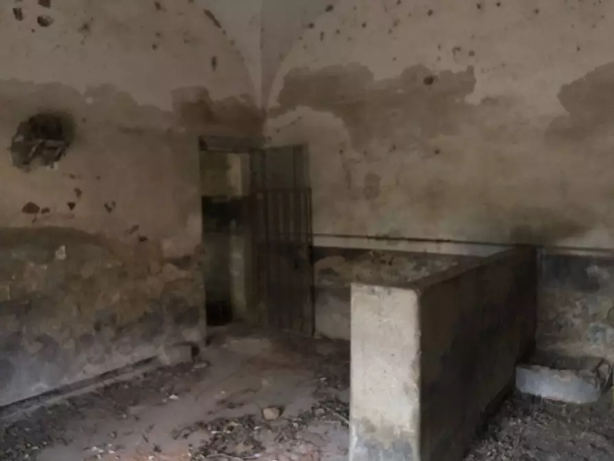 Immagine 13 di Casa indipendente in vendita  in lungomonte pisano 10 a Calci