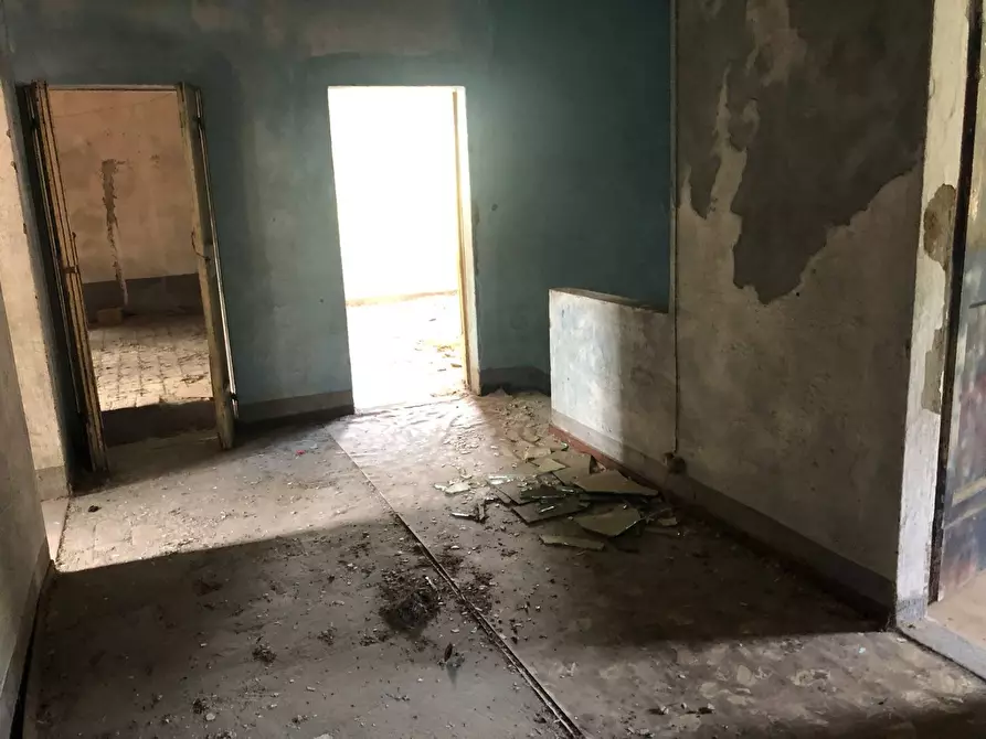 Immagine 19 di Casa indipendente in vendita  in lungomonte pisano 10 a Calci