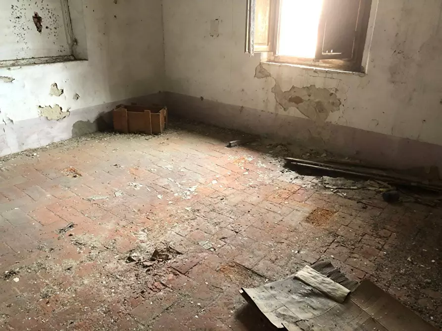 Immagine 23 di Casa indipendente in vendita  in lungomonte pisano 10 a Calci