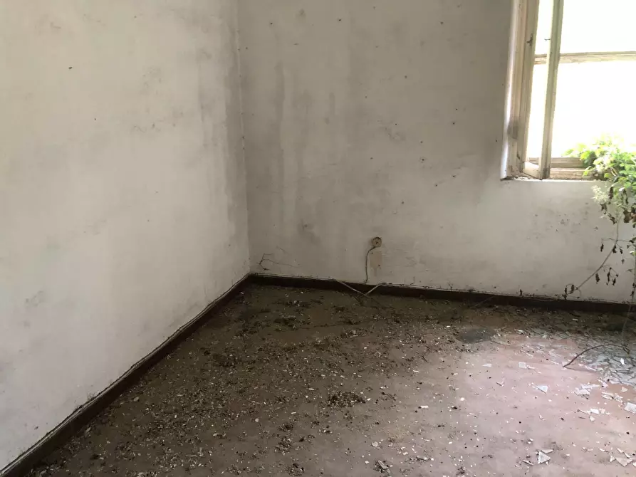 Immagine 34 di Casa indipendente in vendita  in lungomonte pisano 10 a Calci