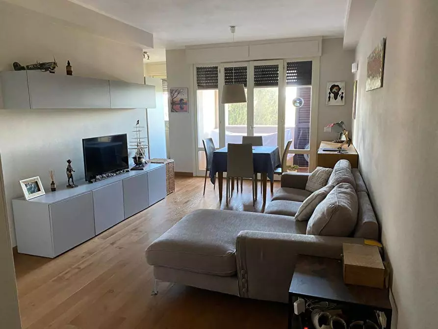 Immagine 1 di Appartamento in affitto  in via delle cascine a Pisa