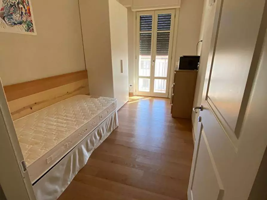 Immagine 9 di Appartamento in affitto  in via delle cascine a Pisa