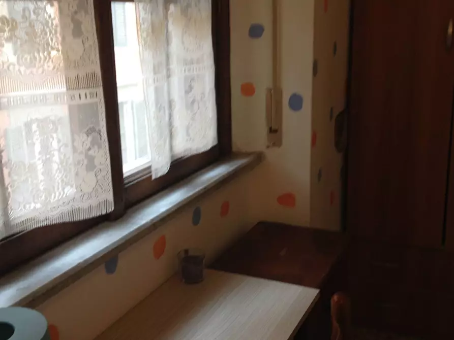 Immagine 4 di Camera in affitto  in Via Borgo Stretto 15 a Pisa
