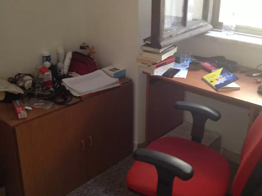 Immagine 18 di Camera in affitto  in Via Borgo Stretto 15 a Pisa