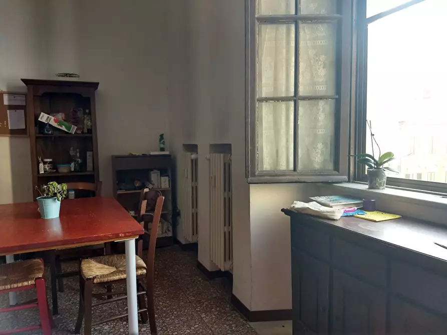 Immagine 26 di Camera in affitto  in Via Borgo Stretto 15 a Pisa