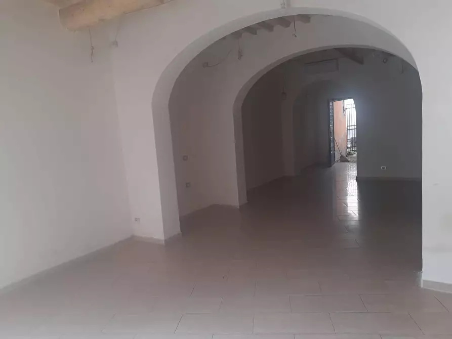 Immagine 6 di Attività commerciale in vendita  in via Borgo Giannotti a Lucca