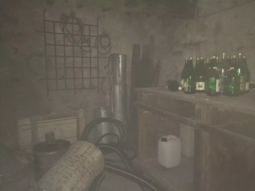 Immagine 10 di Casa indipendente in vendita  in san cassiano a Bagni Di Lucca