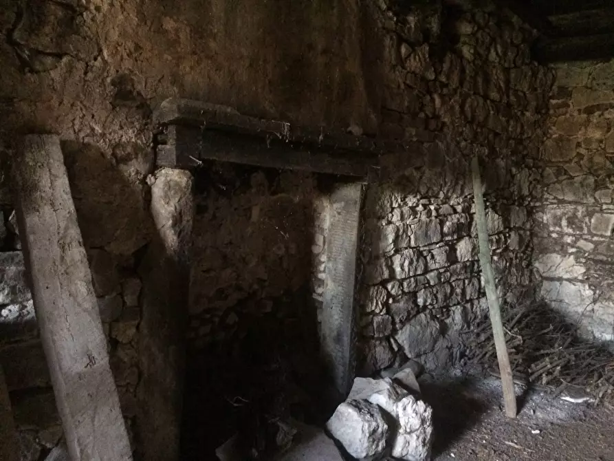 Immagine 12 di Casa indipendente in vendita  in san cassiano a Bagni Di Lucca