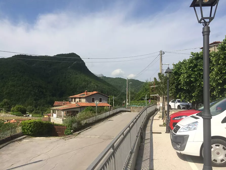 Immagine 3 di Casa indipendente in vendita  in molazzana 32 a Fabbriche Di Vallico