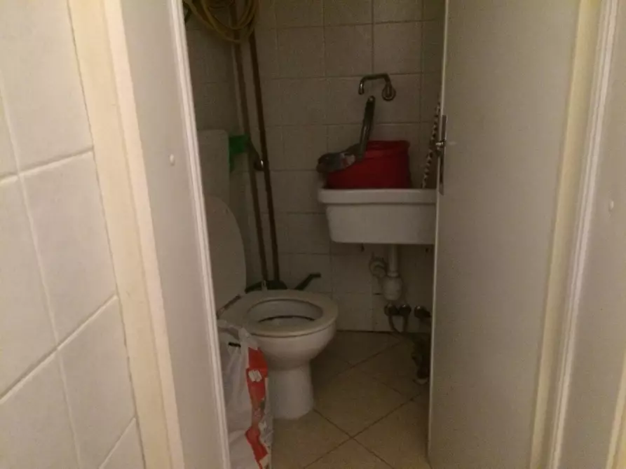 Immagine 5 di Attività commerciale in vendita  in viale armando diaz a Vicopisano