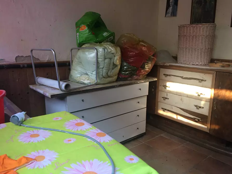 Immagine 14 di Appartamento in vendita  in via guido rossa a Barga