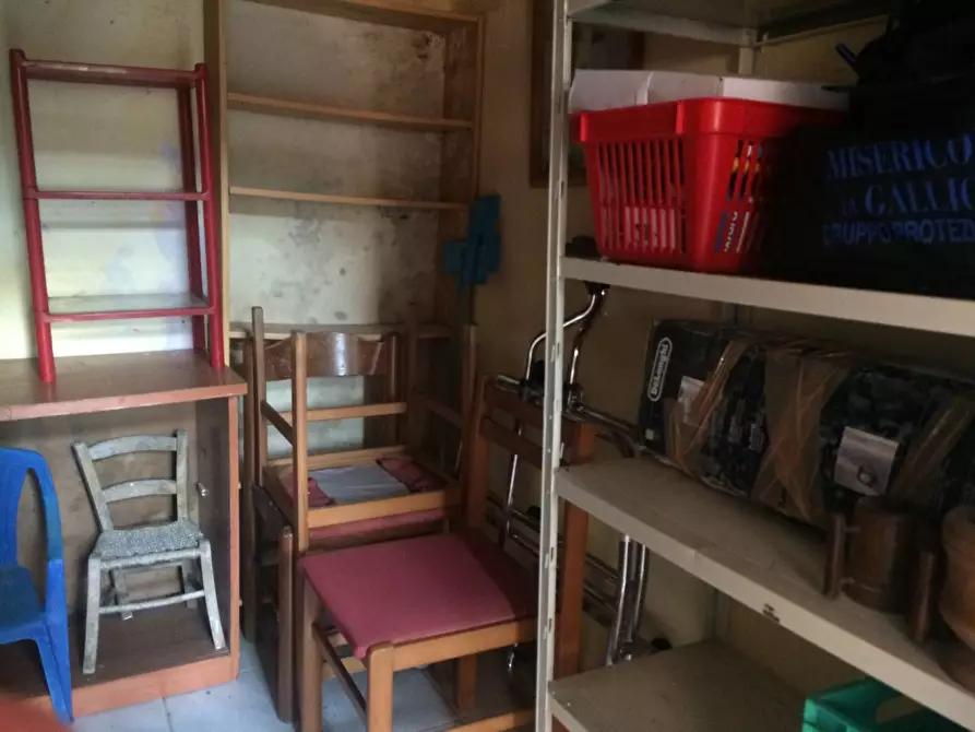 Immagine 16 di Appartamento in vendita  in via guido rossa a Barga