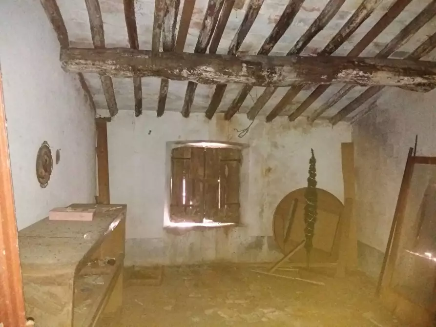 Immagine 3 di Casa indipendente in vendita  in via statale abetone - a San Giuliano Terme