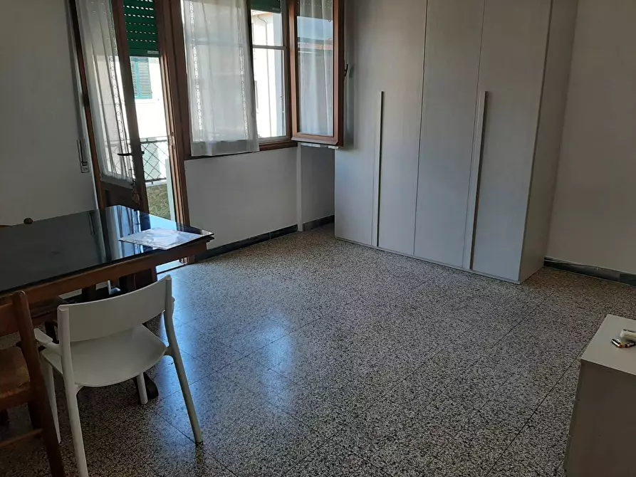 Immagine 4 di Camera in affitto  in Via Piave 8 a Pisa