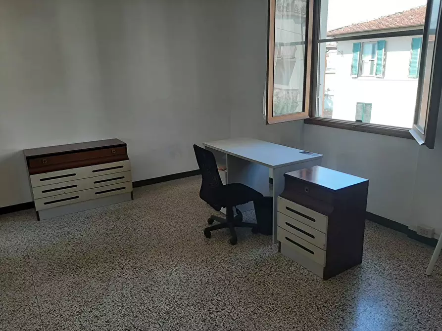 Immagine 12 di Camera in affitto  in Via Piave 8 a Pisa