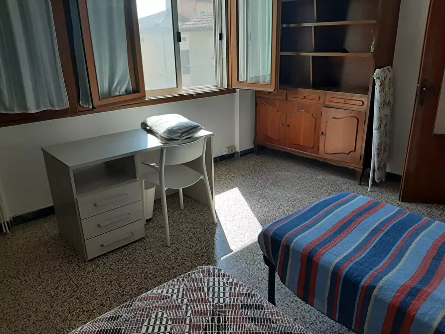 Immagine 16 di Camera in affitto  in Via Piave 8 a Pisa