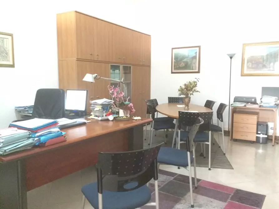 Immagine 2 di Ufficio in affitto  in via tosco romagnola 200 a Cascina