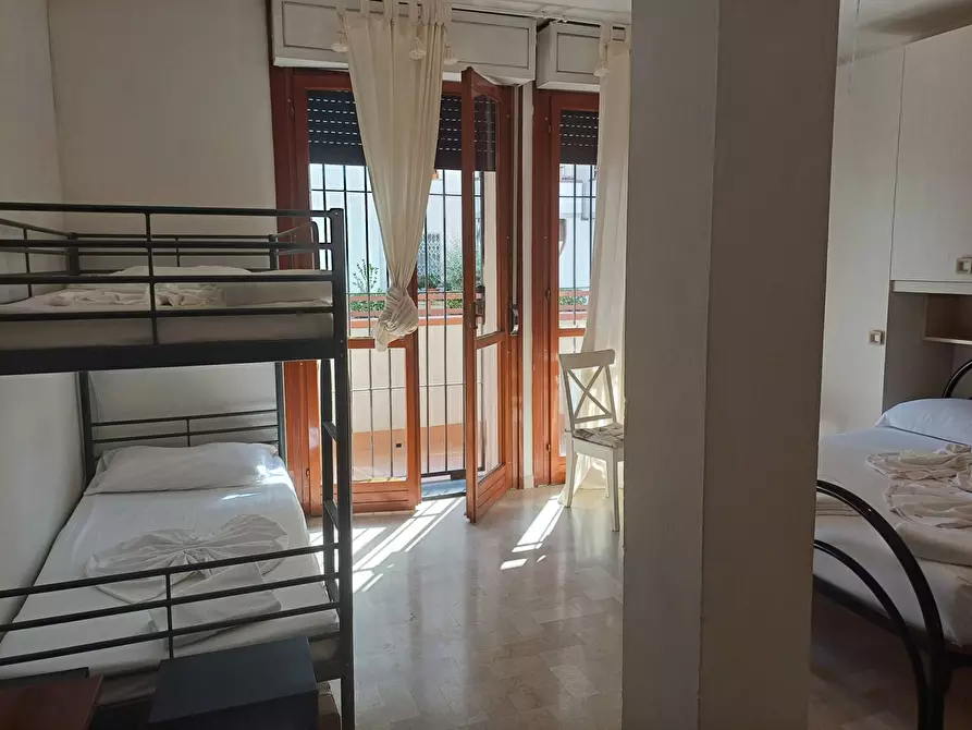 Immagine 5 di Camera in affitto  in via pungilupo - a Pisa