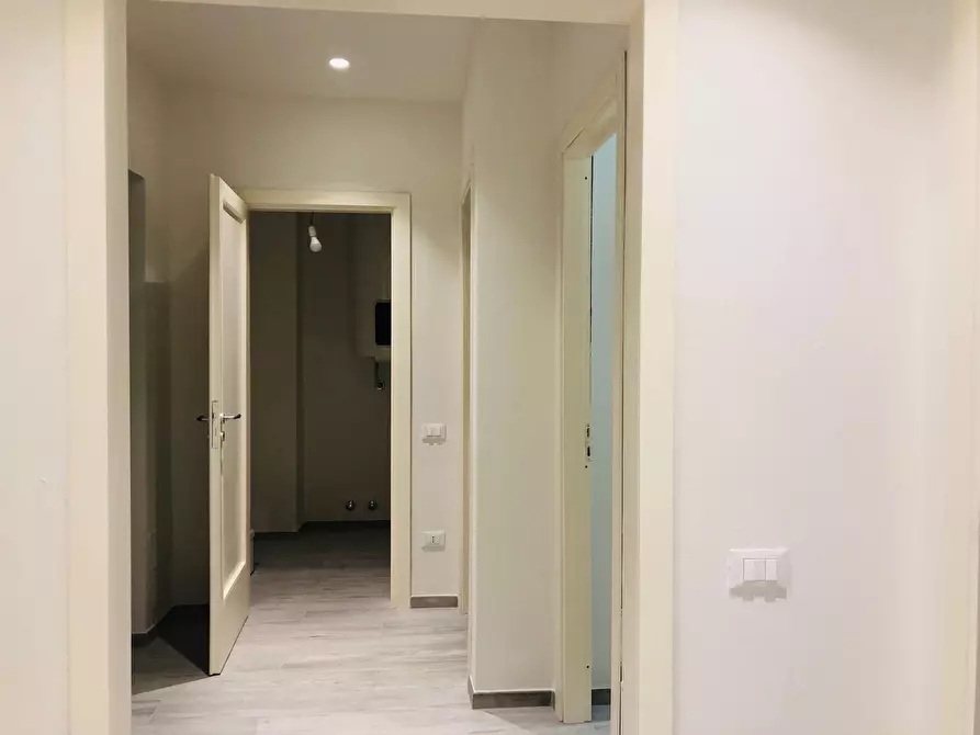 Immagine 10 di Camera in affitto  in via catalani a Pisa