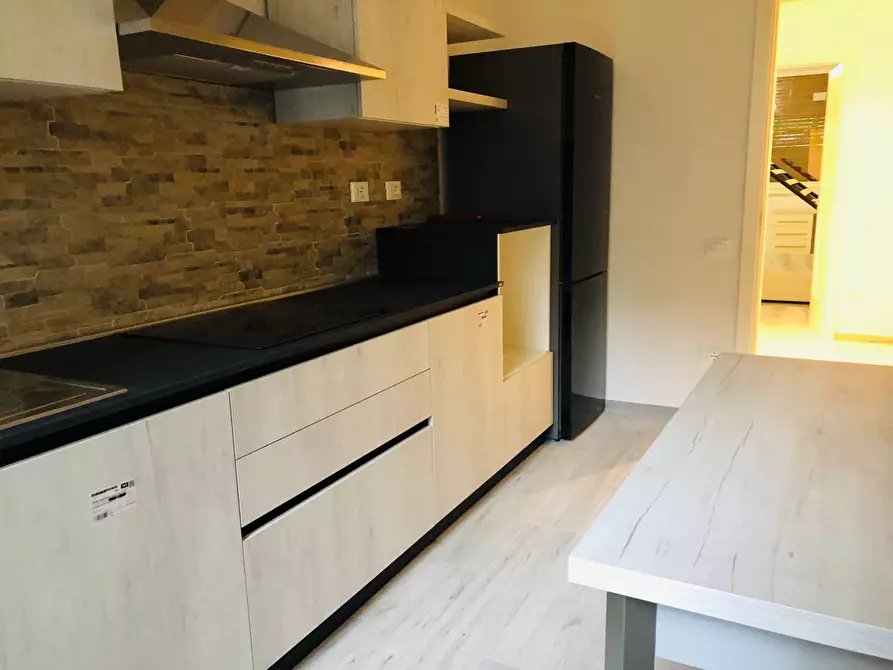 Immagine 3 di Camera in affitto  in via catalani a Pisa