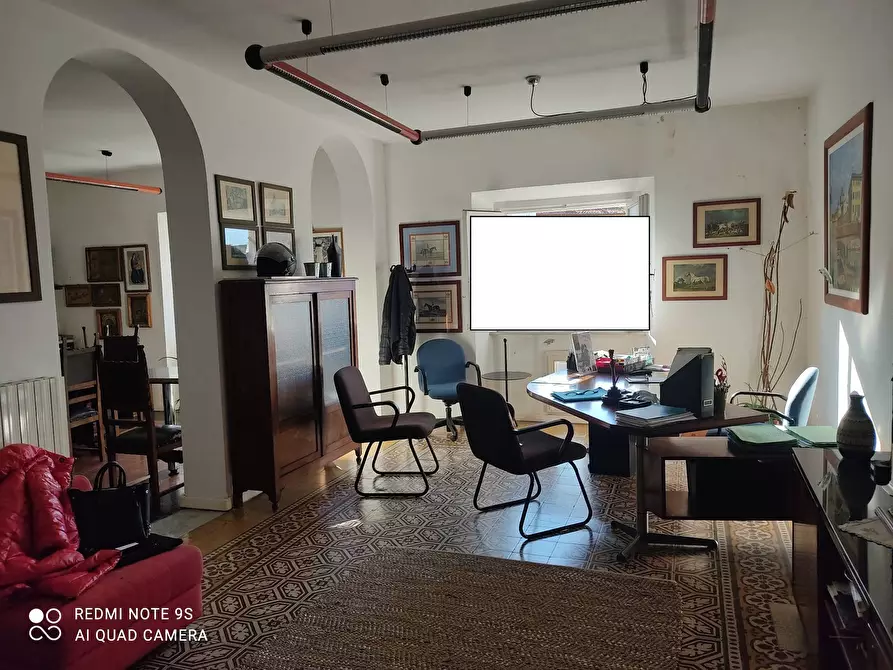 Immagine 3 di Appartamento in vendita  in Piazza Cavour a Livorno