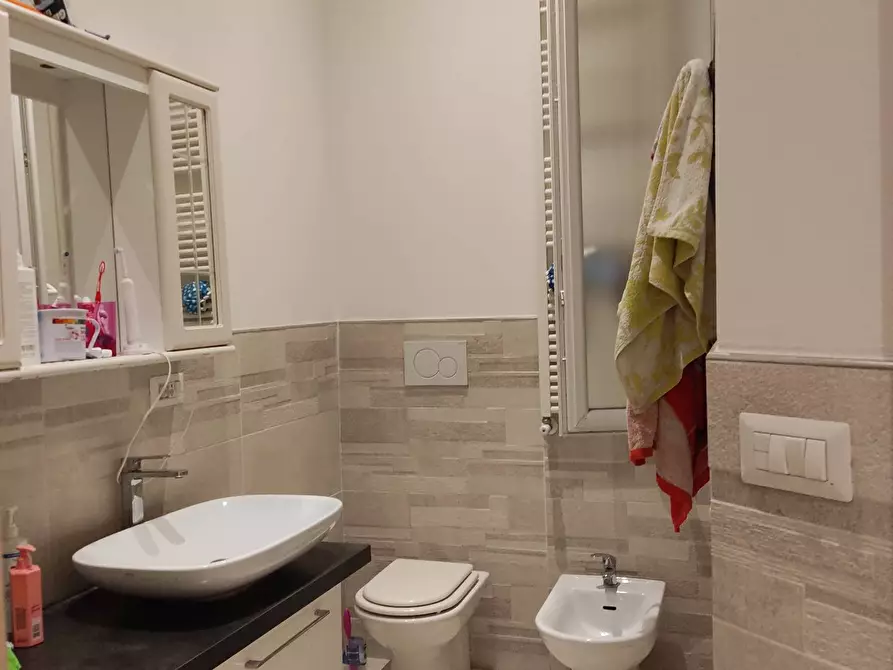 Immagine 11 di Appartamento in vendita  in Piazza Matteotti 5 a Livorno