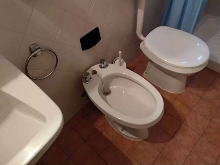 Immagine 14 di Appartamento in affitto  in Viareggio Centro a Viareggio