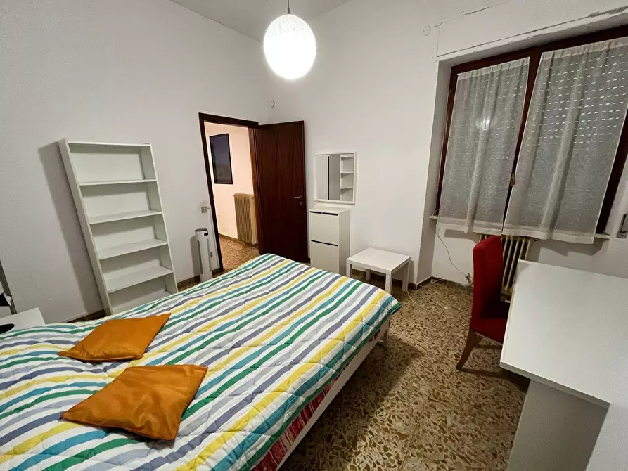 Immagine 4 di Camera in affitto  in Via Giuseppe Garibaldi a Pisa