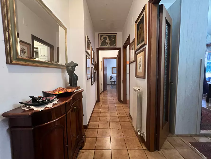 Immagine 1 di Appartamento in vendita  in via pardi a Pisa
