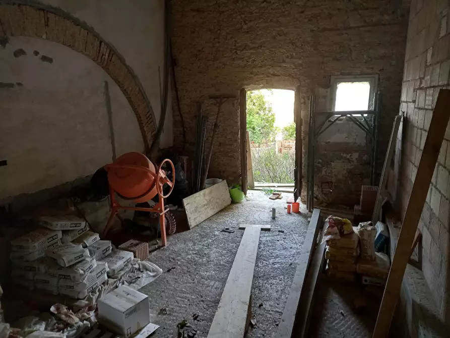 Immagine 10 di Appartamento in vendita  in Via Scacciapolli 1 a Collesalvetti