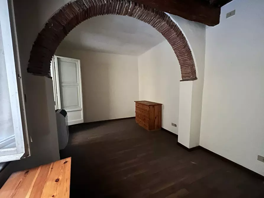 Immagine 3 di Magazzino in affitto  in Via Santa Marta a Pisa