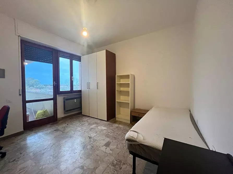 Immagine 10 di Appartamento in affitto  in via xxiv maggio 1 a Pisa