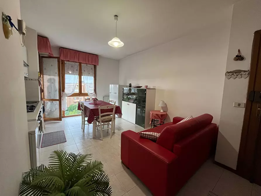 Immagine 3 di Appartamento in affitto  in via paolo vi a Pisa