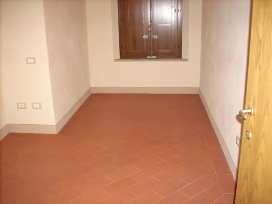 Immagine 25 di Appartamento in vendita  in via don minzoni a Calci