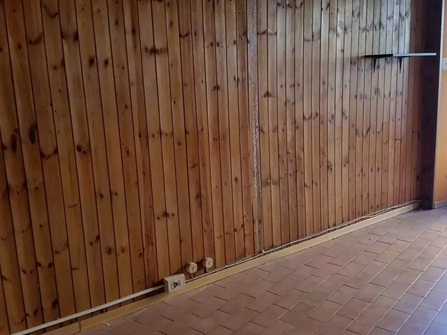 Immagine 5 di Attività commerciale in vendita  in Lungarno Mediceo a Pisa