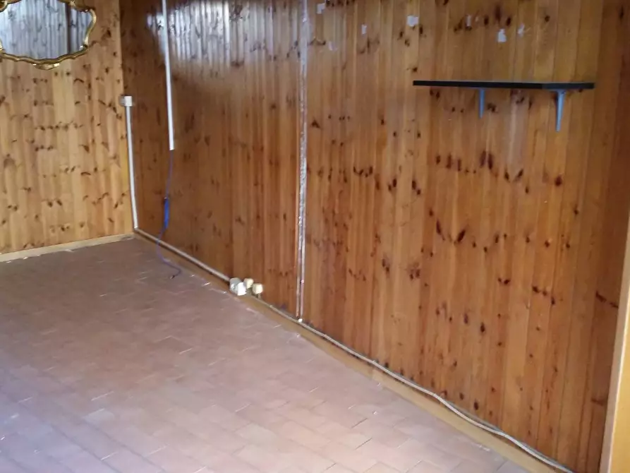 Immagine 8 di Attività commerciale in vendita  in Lungarno Mediceo a Pisa