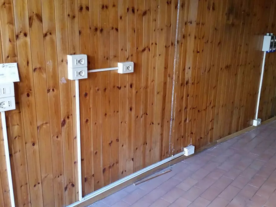 Immagine 9 di Attività commerciale in vendita  in Lungarno Mediceo a Pisa