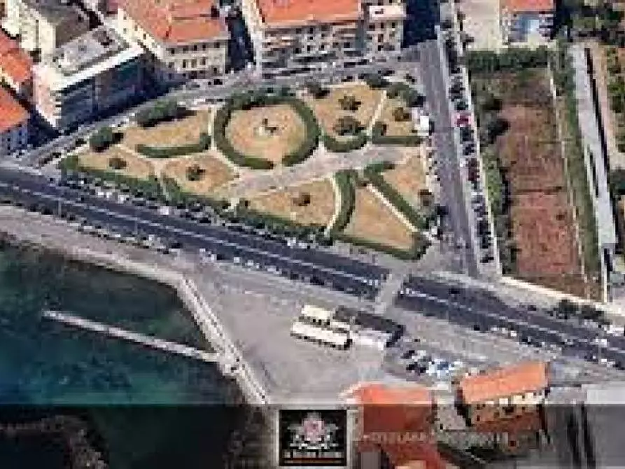 Immagine 2 di Box auto in affitto  in Via San Jacopo In Acquaviva 108 a Livorno